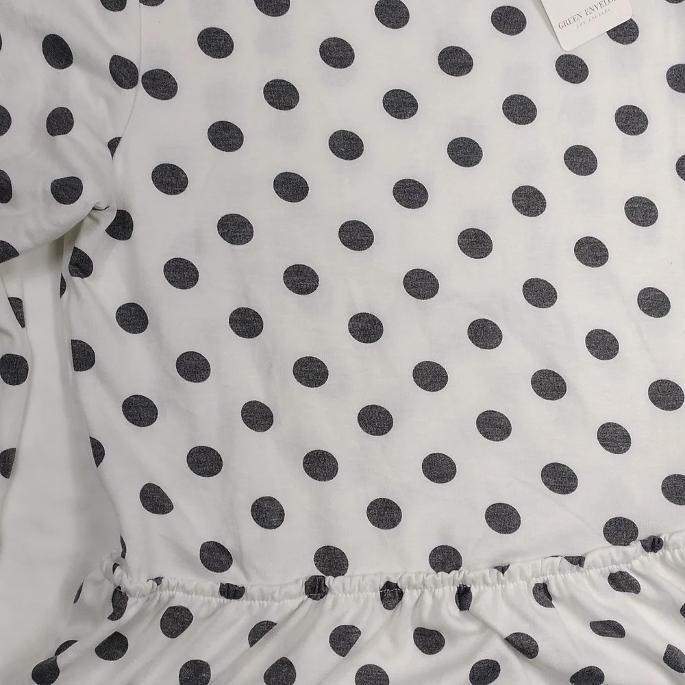 NWT Green Envelope women's medium sized long sleeved top - Picture 6 of 12